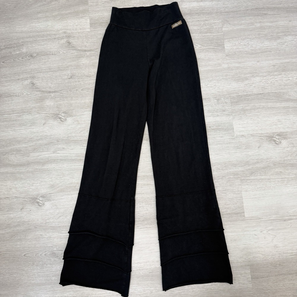 Matilda Jane Black Finn Ruffle Pants Women's S Casual Preppy Knit Capsule Comfy